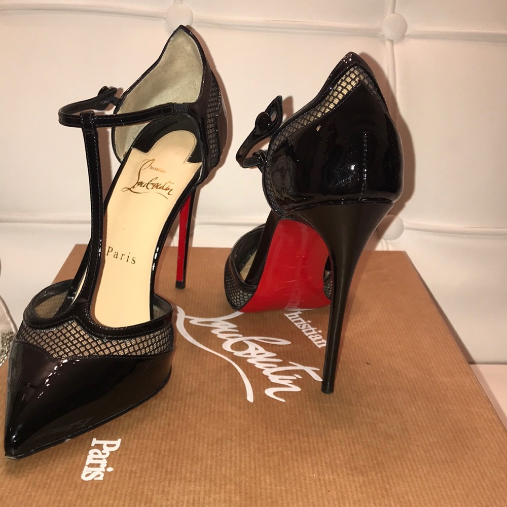 Christian louboutin pumps